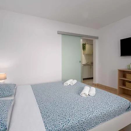 Apartment In Porec/istrien 35369 Porec